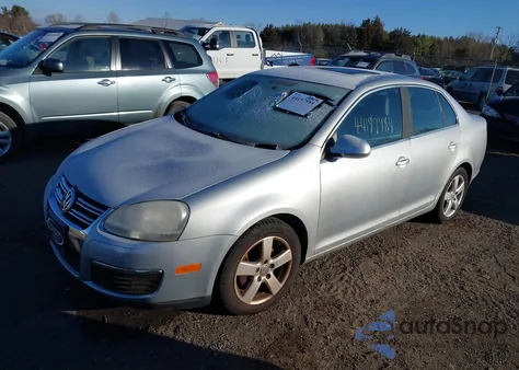 2008 Volkswagen Jetta Se/Sel из США, поврежденный, VIN 3VWRM71K78M058519